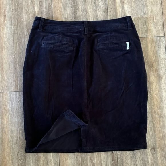 WOOLRICH Black Corduroy Button Front Skirt, Sz 6 - Picture 9 of 13